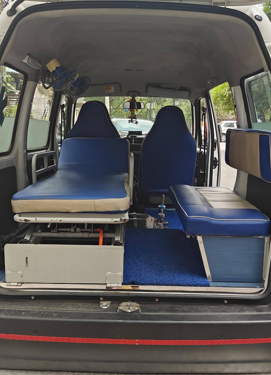 Patient Shifting Inside Ambulance
